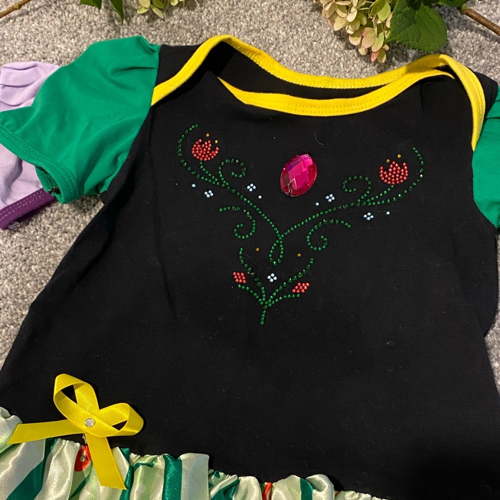 💕Princess onesies💕 - Picture 2 of 3